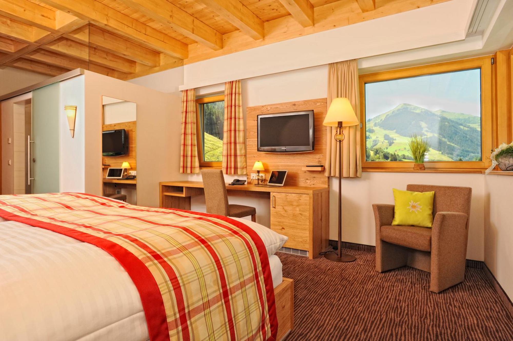 Hotel Barbarahof Saalbach, Inkl Jokercard 外观 照片